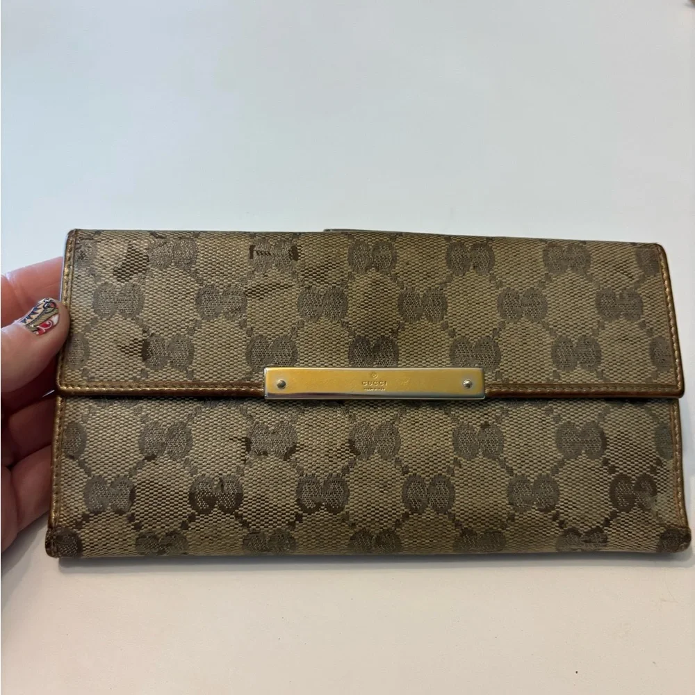 Gucci GG long Brown Monogram Canvas Wallet - Picture 1 of 15